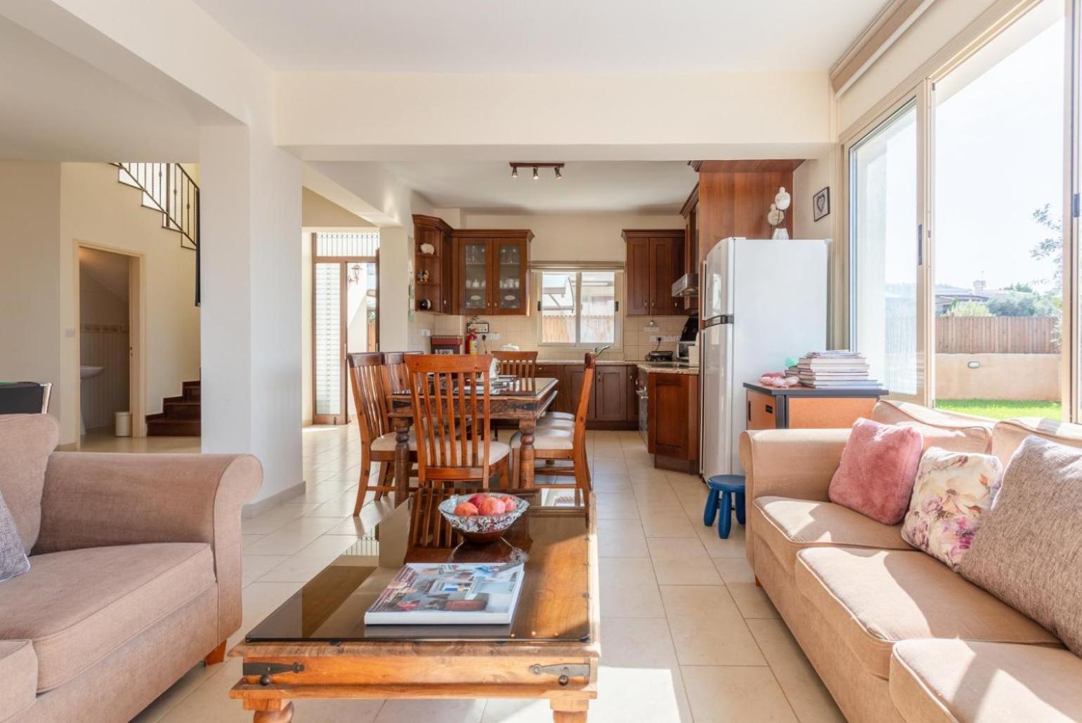 Villa Seashore One Paphos Extérieur photo