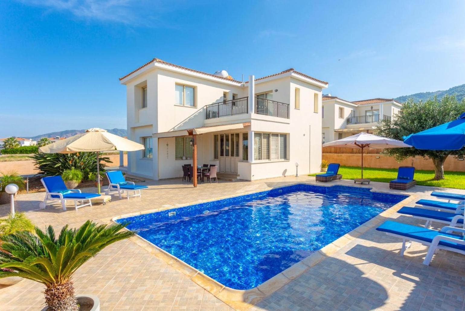 Villa Seashore One Paphos Extérieur photo